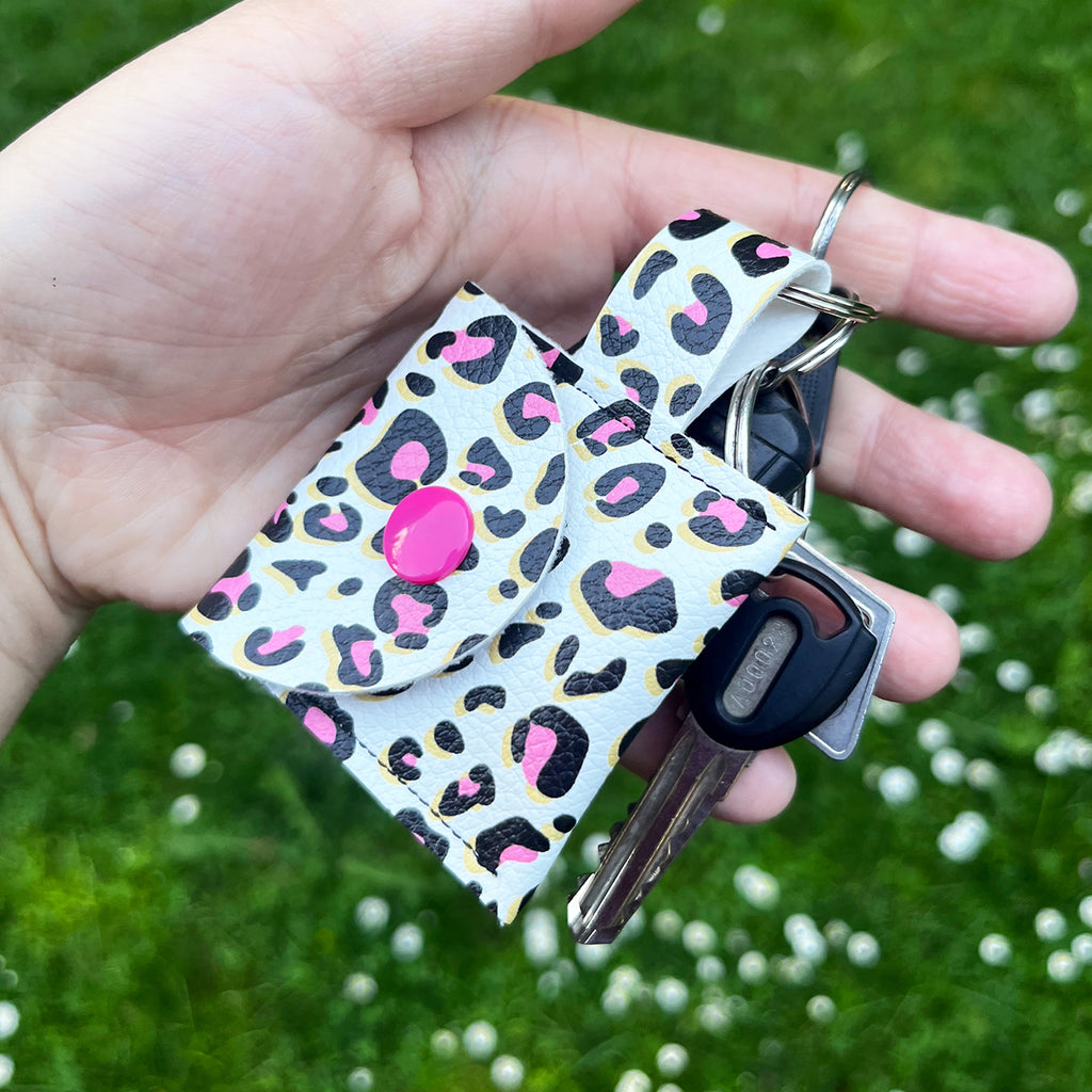 Kostenfreies Schnittmuster "Schlüsselband-Etui"