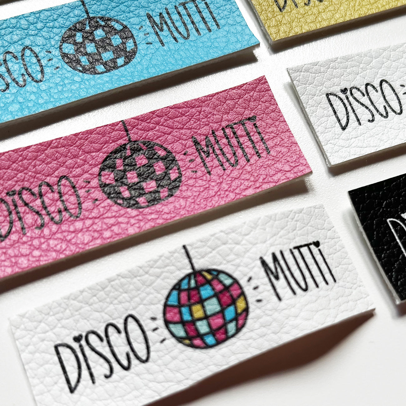 Aufnäher / Badges / Patches "Discomutti Colors" (8er Set)