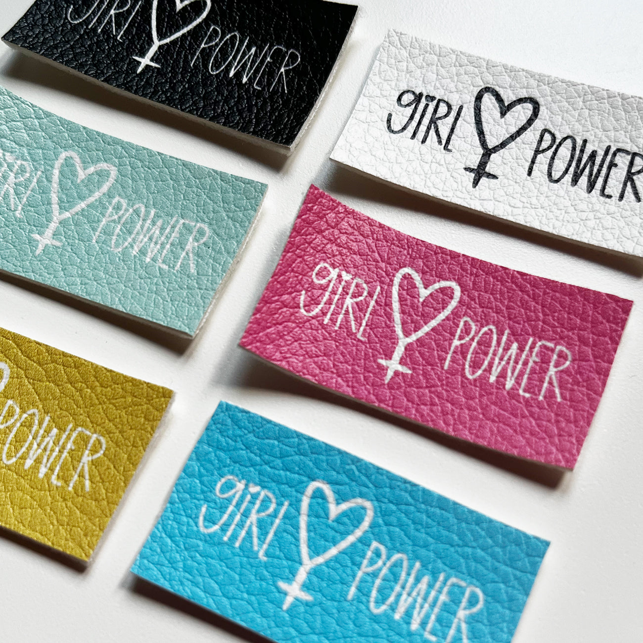 Aufnäher / Badges / Patches "Girl Power Colors" (6er Set)