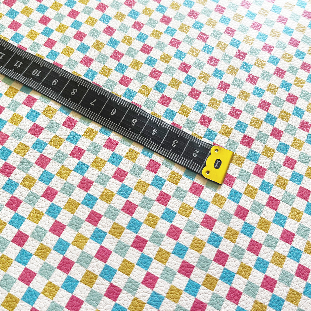 Kunstleder „Checked Colors“ – veganes PU Kunstleder 45cm x 135 cm