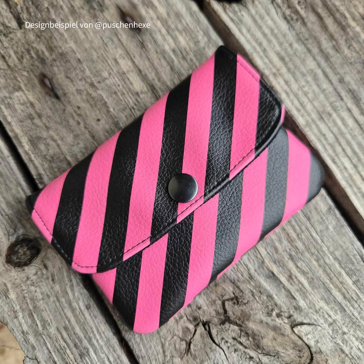 Kunstleder „Stripes Pink“ – veganes PU Kunstleder 45cm x 135 cm