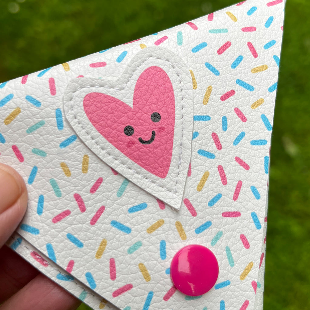 Aufnäher / Badges / Patches "Hearts" (8er Set)
