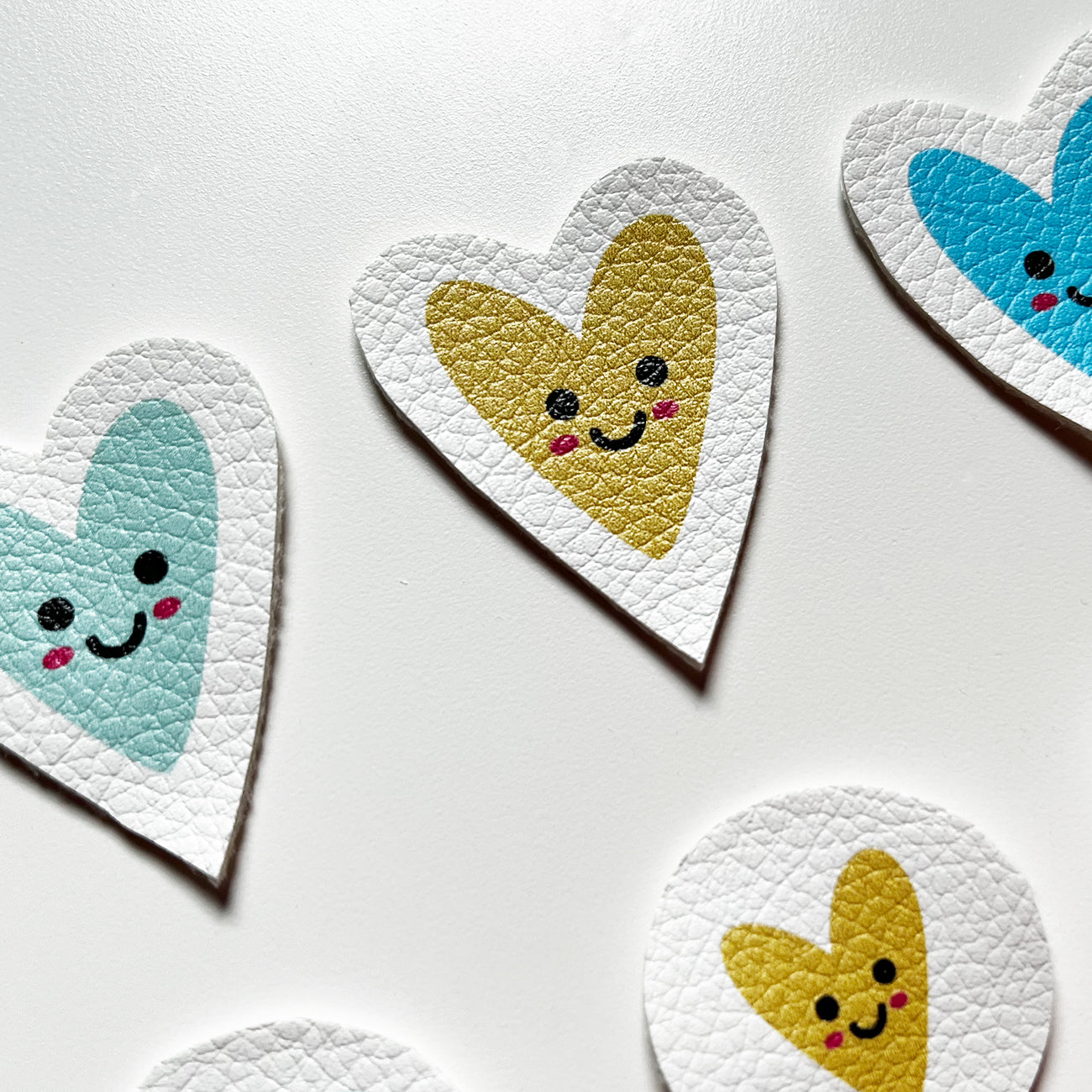Aufnäher / Badges / Patches "Hearts" (8er Set)