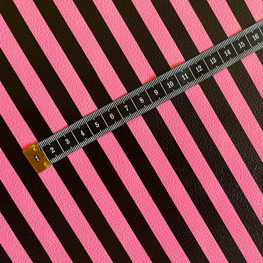Kunstleder „Stripes Pink“ – veganes PU Kunstleder 45cm x 135 cm