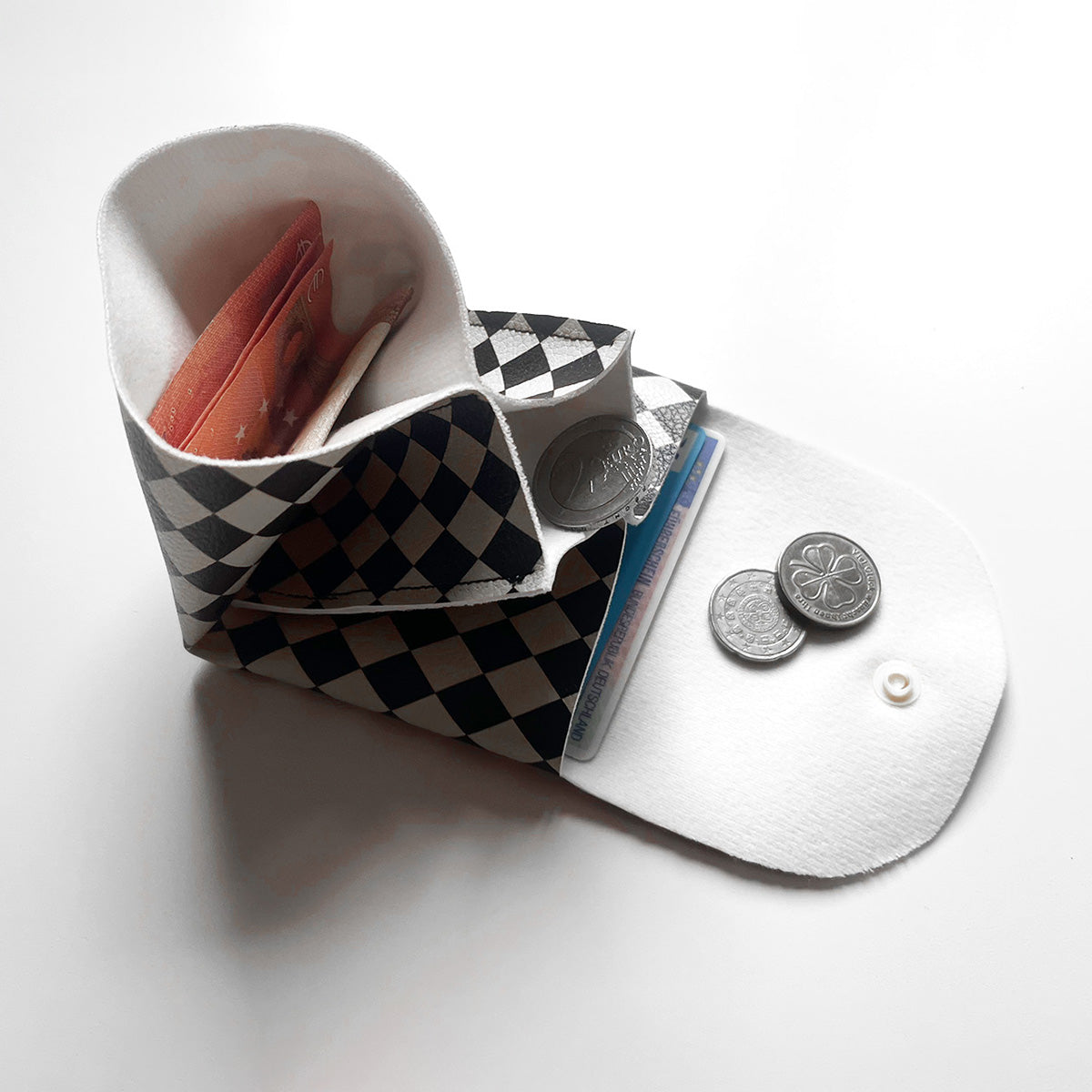 Pixie Wallet "Harlekin Black & White" - Geldbörse aus veganem Kunstleder