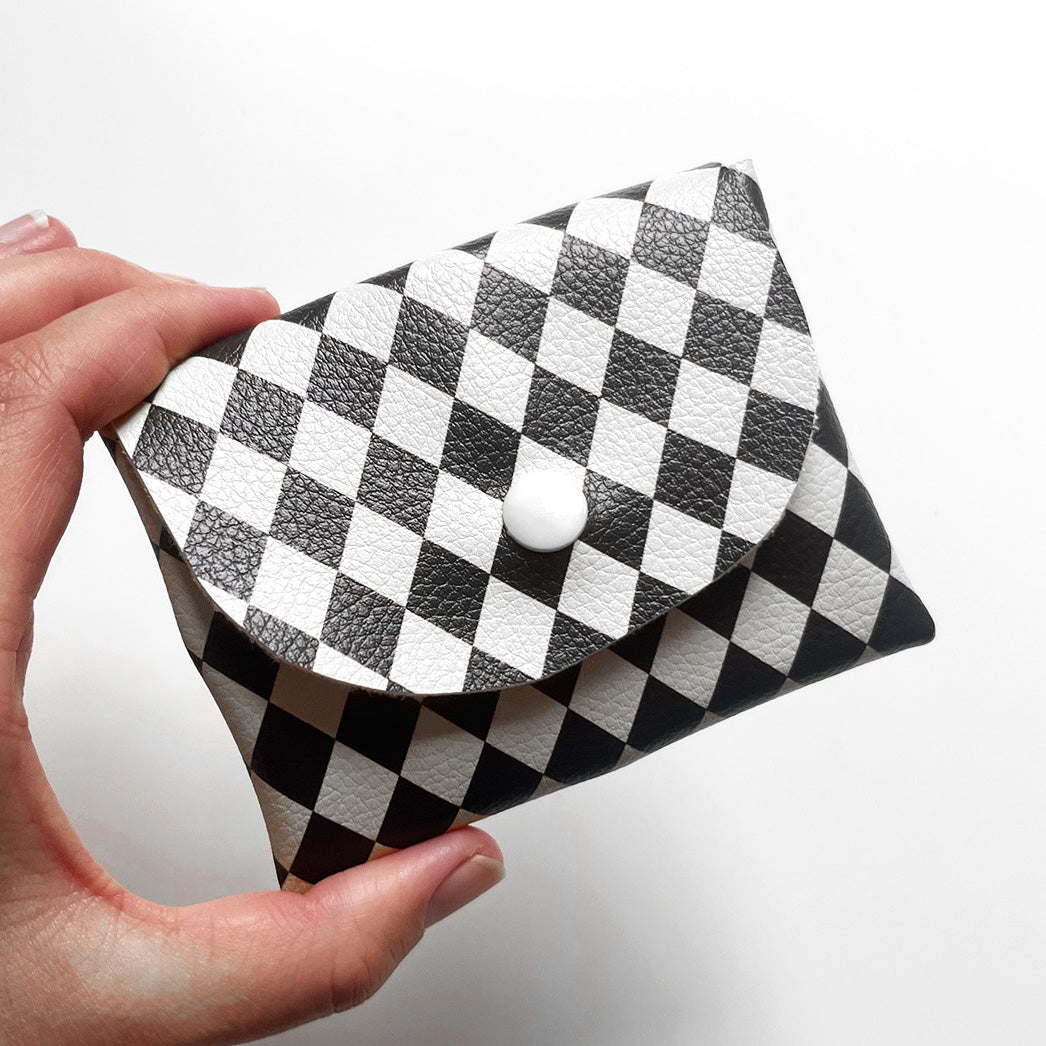 Kunstleder „Happy Harlekin Black & White“ – veganes PU Kunstleder