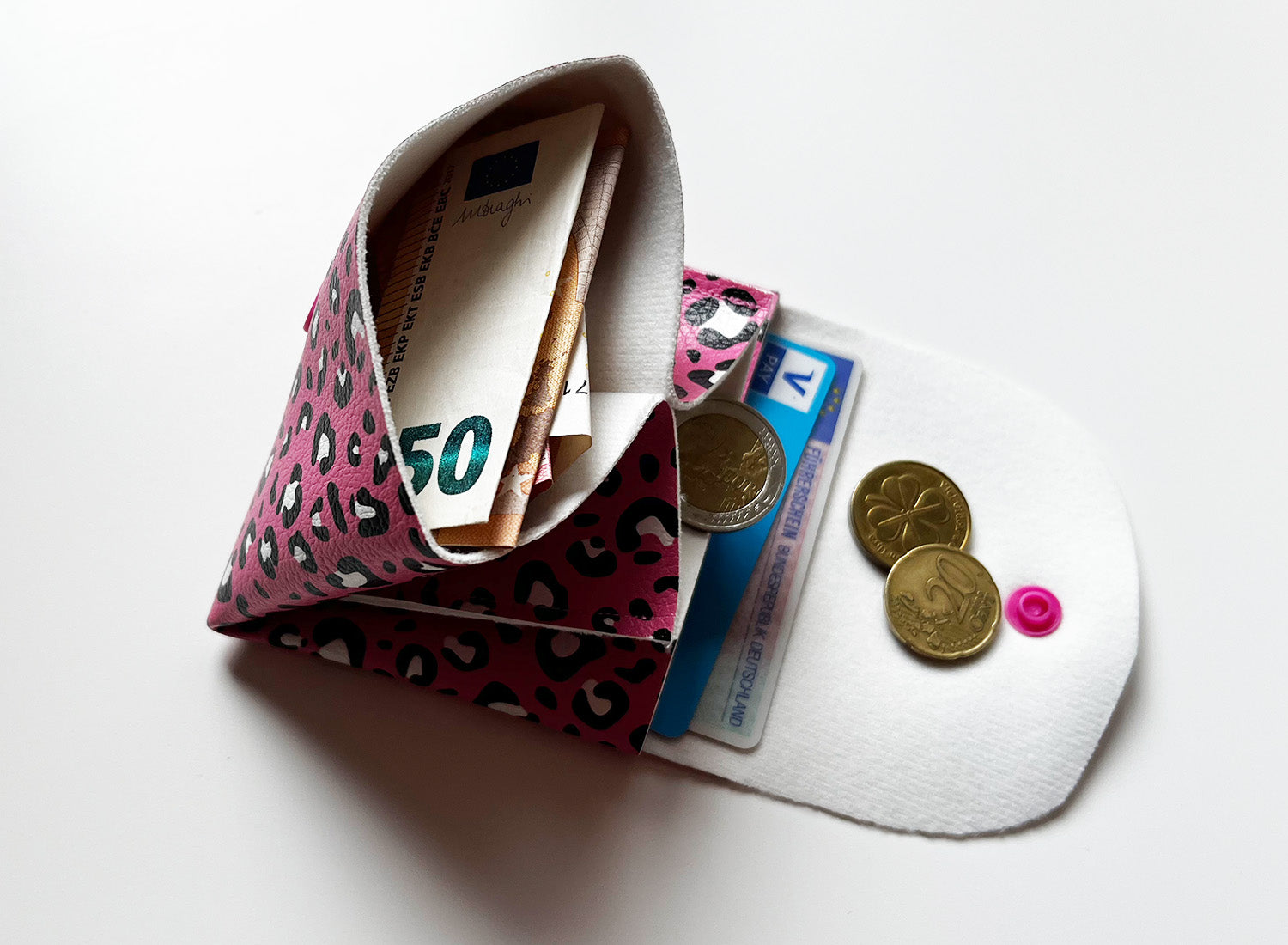 Pixie Wallet "Leo Pink" - Geldbörse aus veganem Kunstleder
