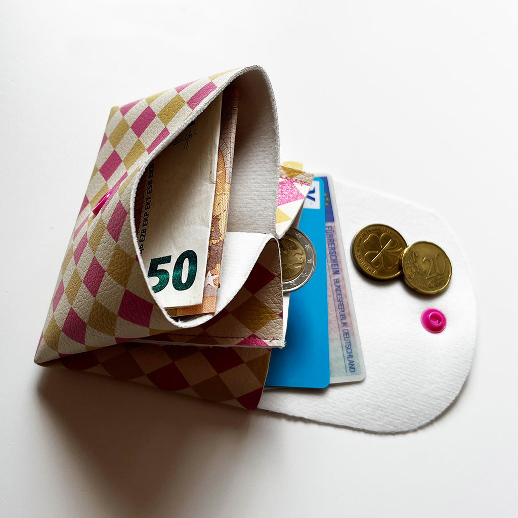Pixie Wallet "Harlekin Pink Yellow" - Geldbörse aus veganem Kunstleder