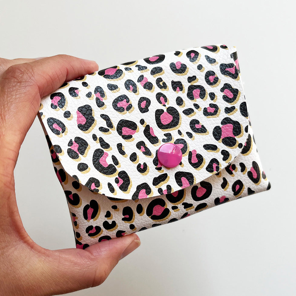 Pixie Wallet "Leo Weiß" - Geldbörse aus veganem Kunstleder